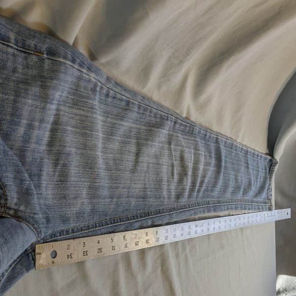So “Wear It Declare It” Jeans in Aquarius wash. size 1! EUC! - Picture 8 of 13